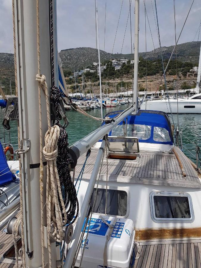 Botel On A Beautiful Ocean Going Classic Schooner! *